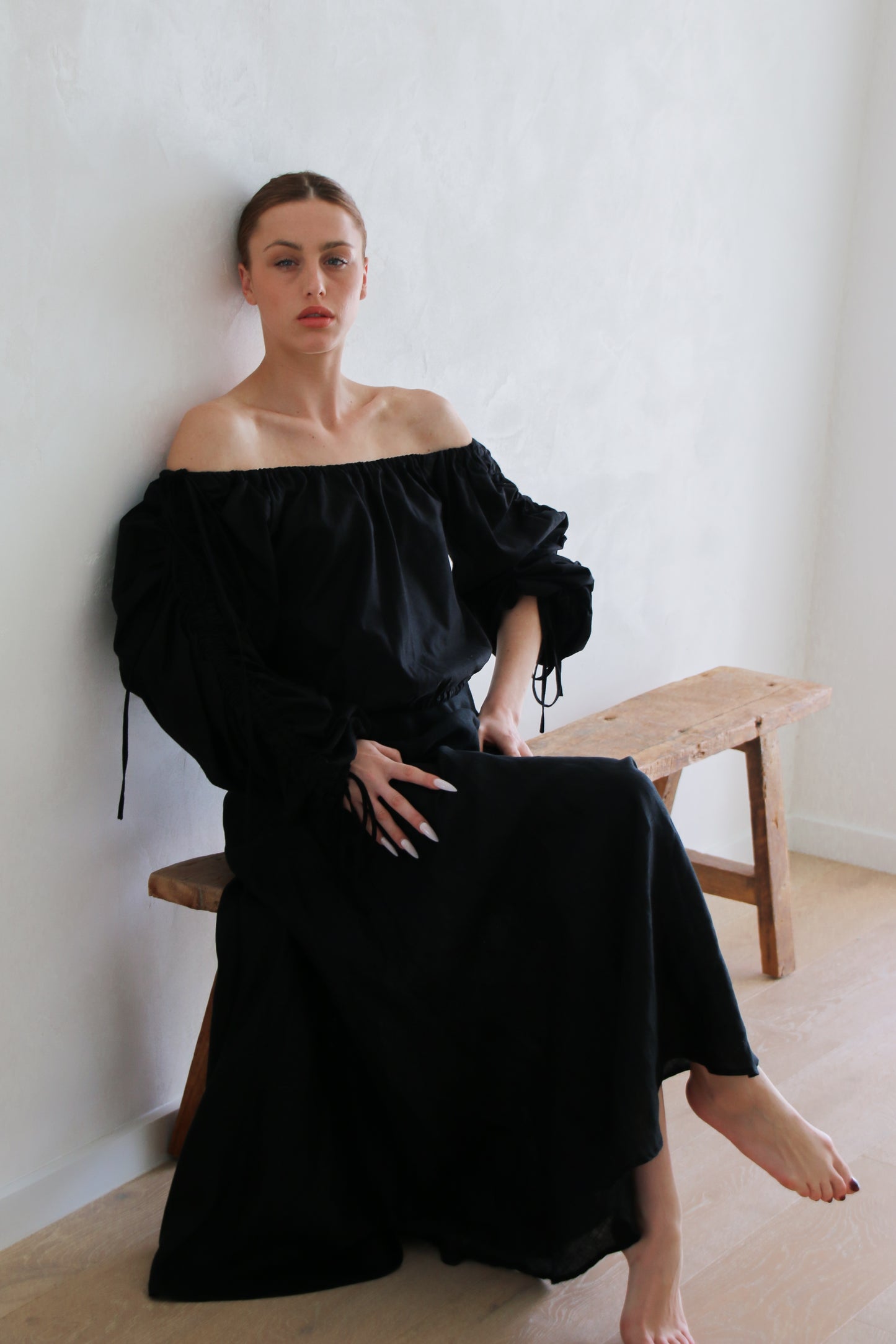 Jeanie Sculptural Top - Black