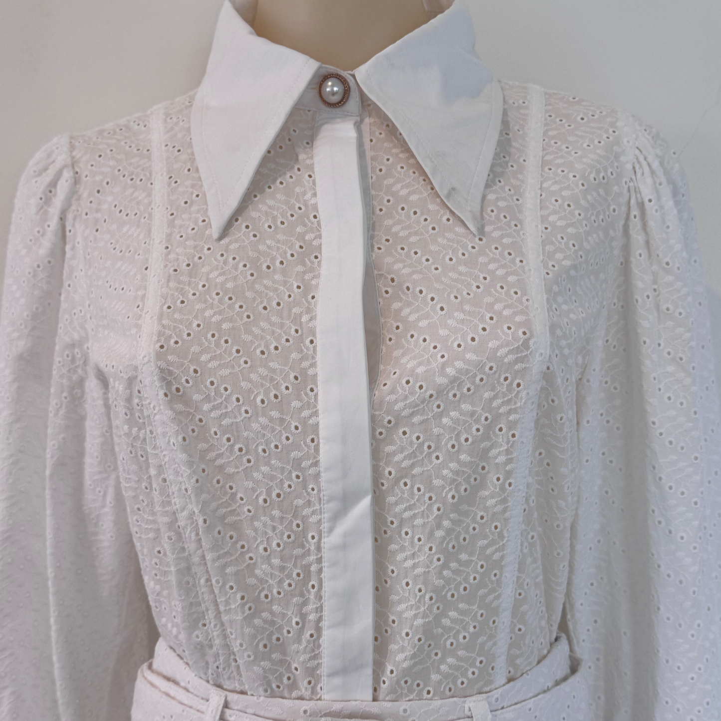 Marilyn Shirt - Broderie Anglaise