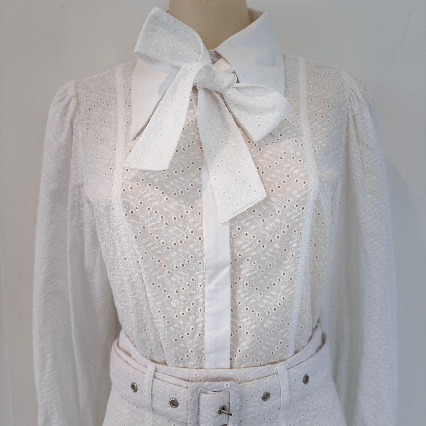 Marilyn Shirt - Broderie Anglaise